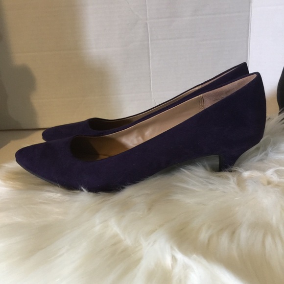 Metaphor Purple Pumps - Picture 2 of 4